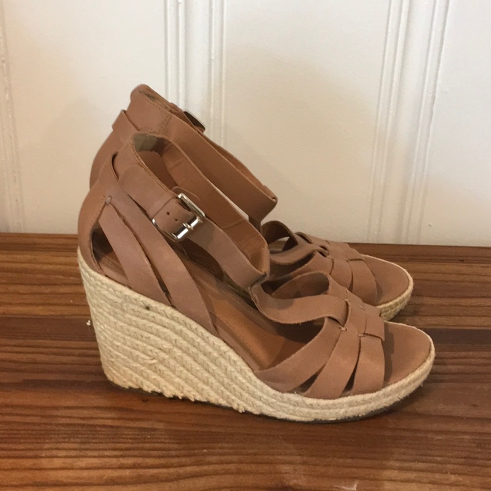 Madison Harding Heels - Picture 3 of 4